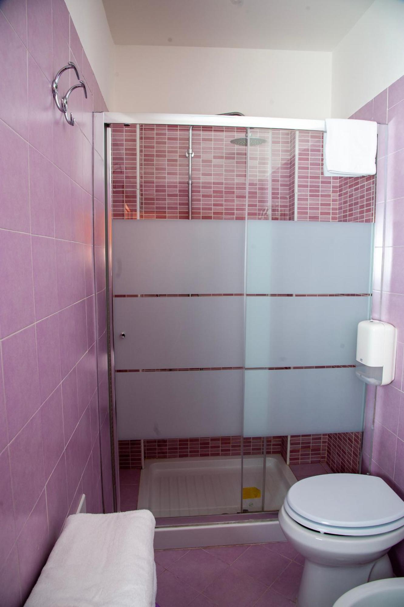 נאפולי Palazzo Carafa Della Spina Room And Apartment מראה חיצוני תמונה
